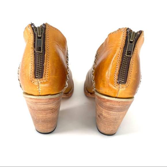 Freebird by Steven Steel Distressed Ankle Boots 11 - Picture 5 of 8